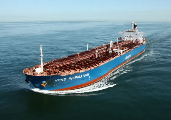 Jasa Shipbuilding Liquid Cargo Vessel di Batam untuk Kebutuhan Industri